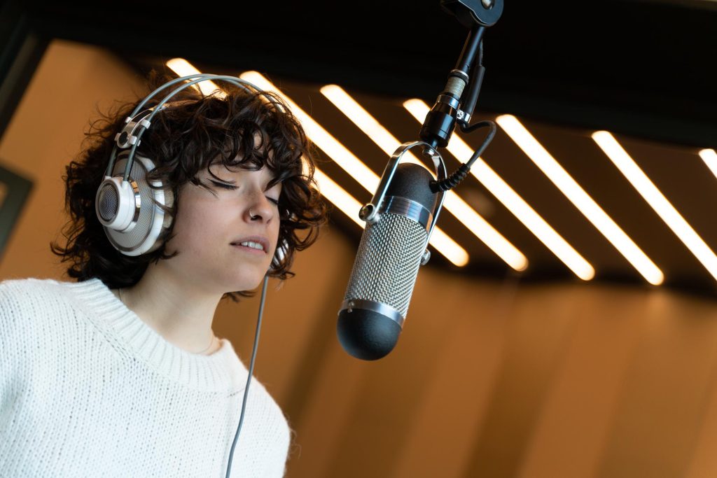 recording vocalist