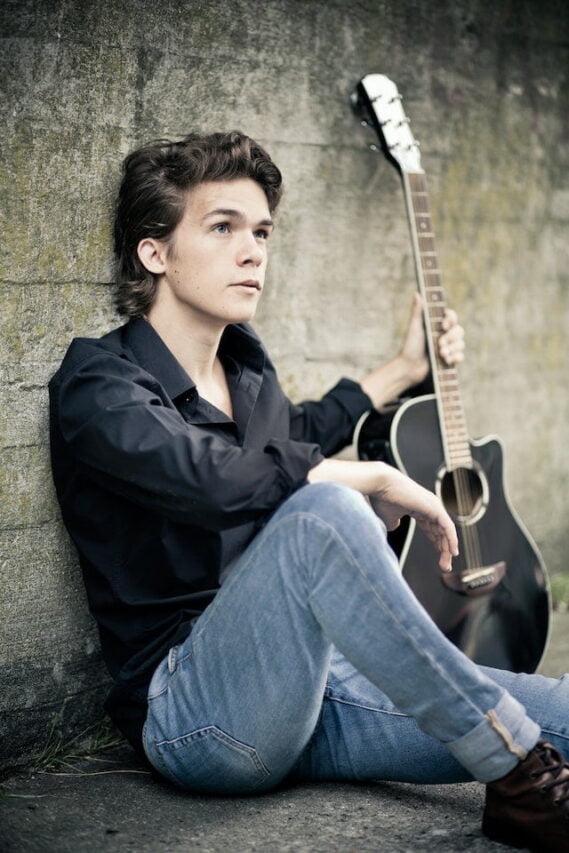Joe Bloggs Music 3